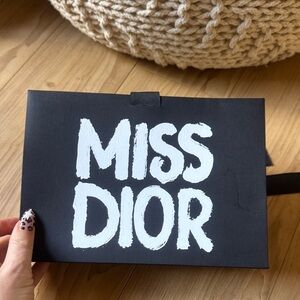 MISS DIOR SHOPPING BAG
